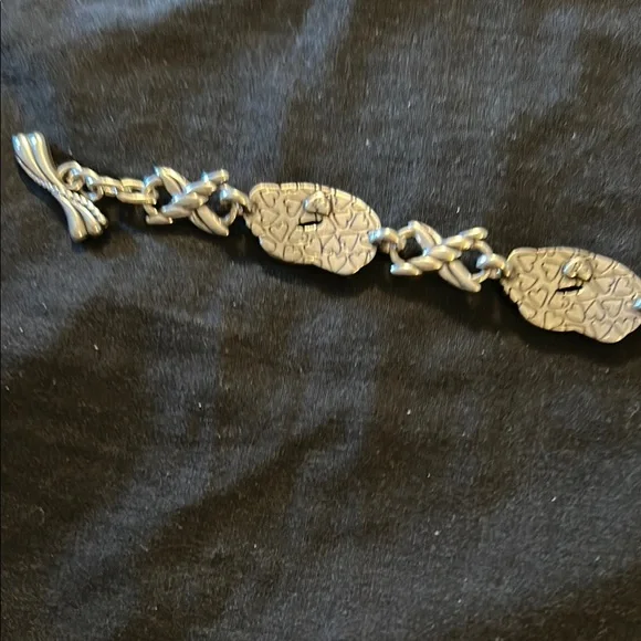 Silver Knot Bracelet - Picture 6 of 7